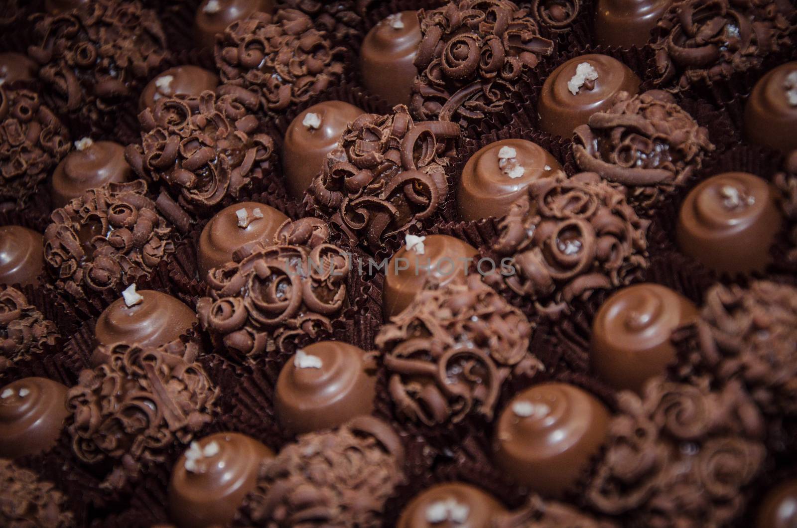 chocolate truffle on the wedding candy table