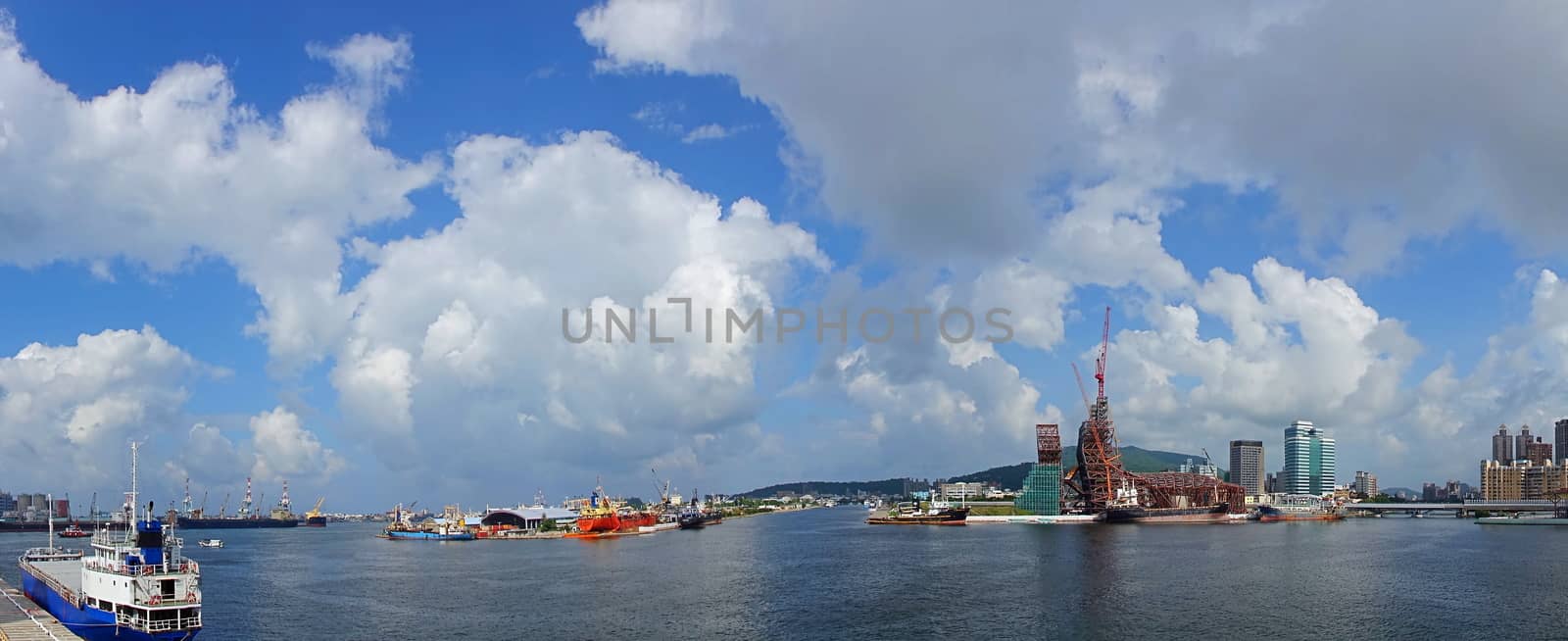 Panoramic view of Kaohsiung harbor and Glory Pier
