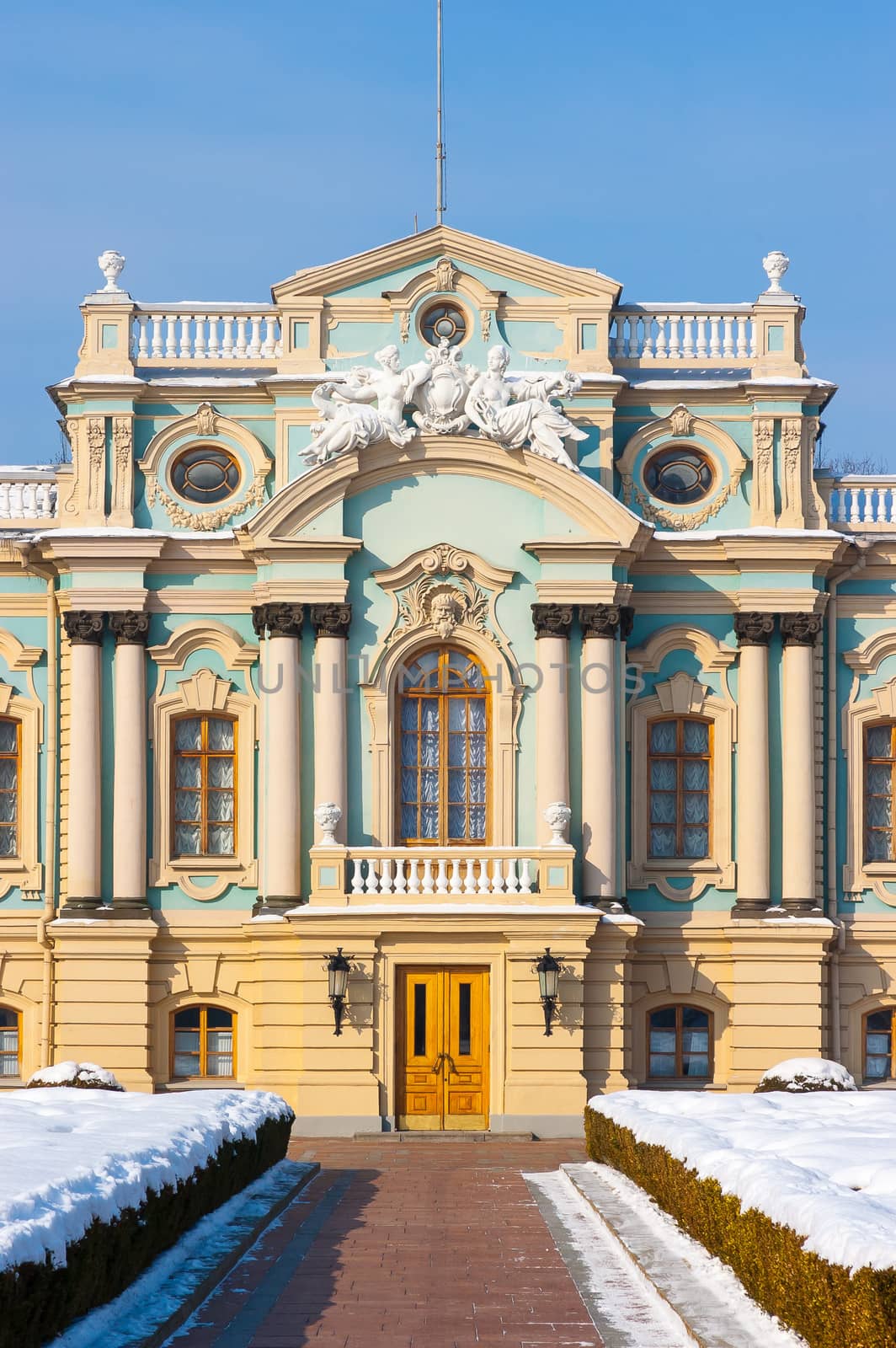 The Mariinsky palace in Kiev, during winter with snow