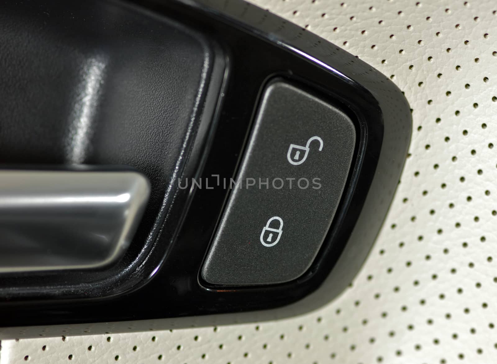 car central locking button by aselsa