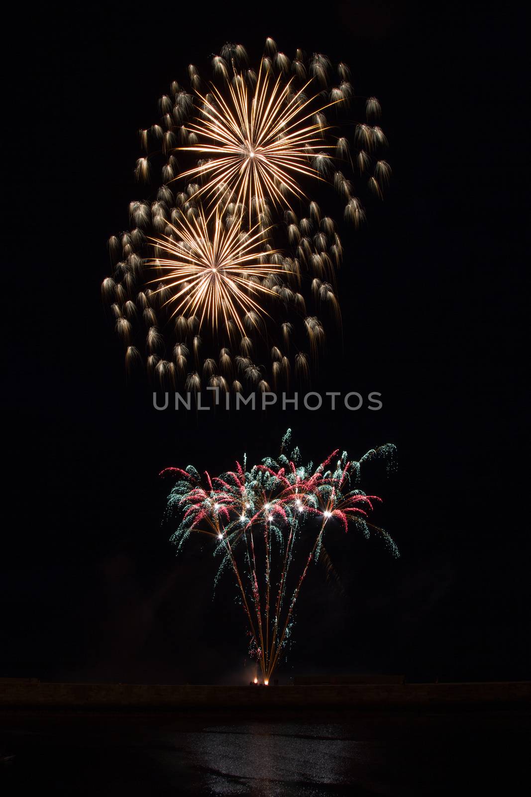 A Firework Display by samULvisuals