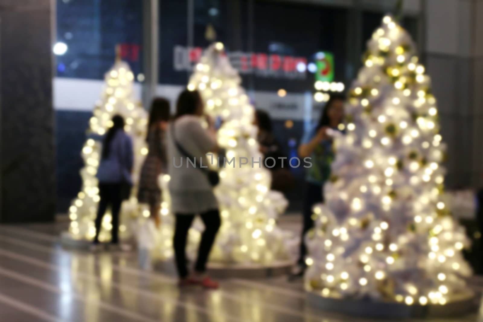 Blurred Gold Christmas Tree Bokeh background, Golden Christmas