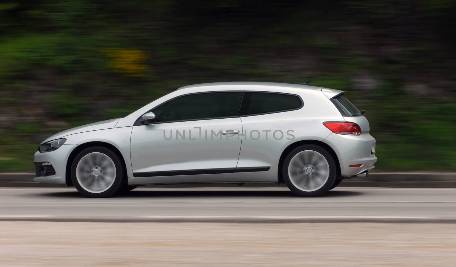 Car photographed at high speeds