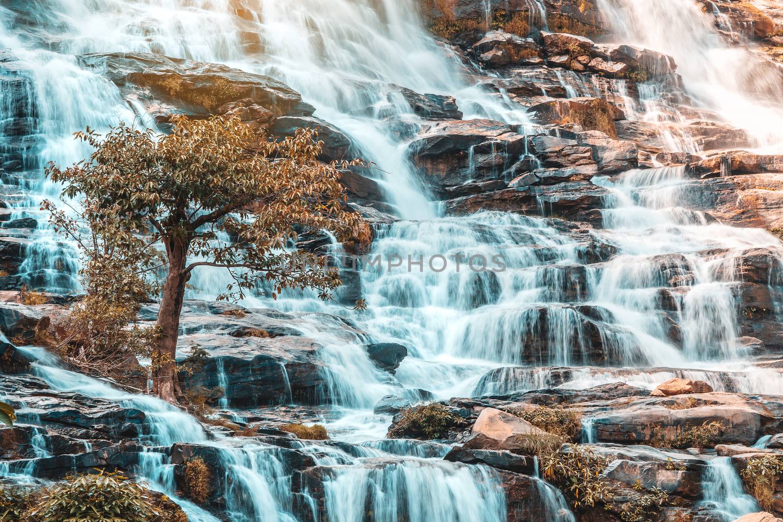 Mae Ya Waterfall Doi Inthanon, Chiang Mai Thailand by freedomnaruk