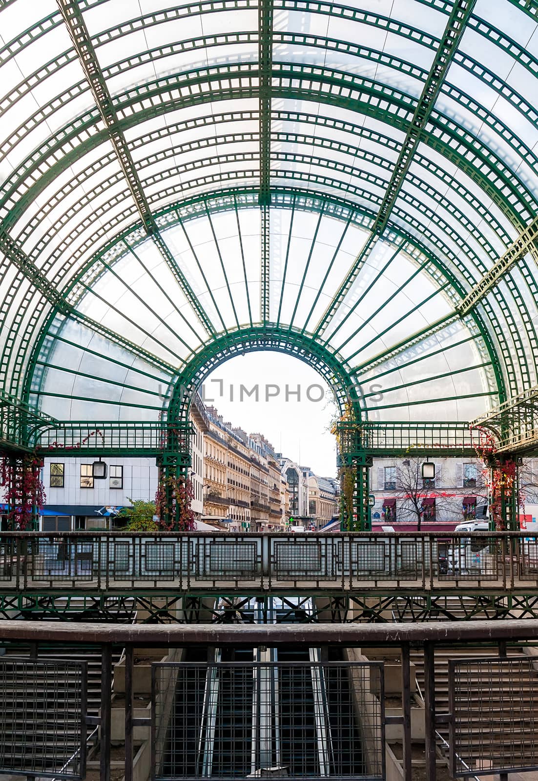 Paris, Metro Access "Les Halles" by MaxalTamor