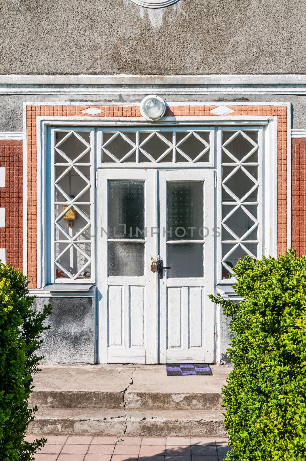 Detail of a door of a typical ukrainian antique house, in Pirogovo near Kiev