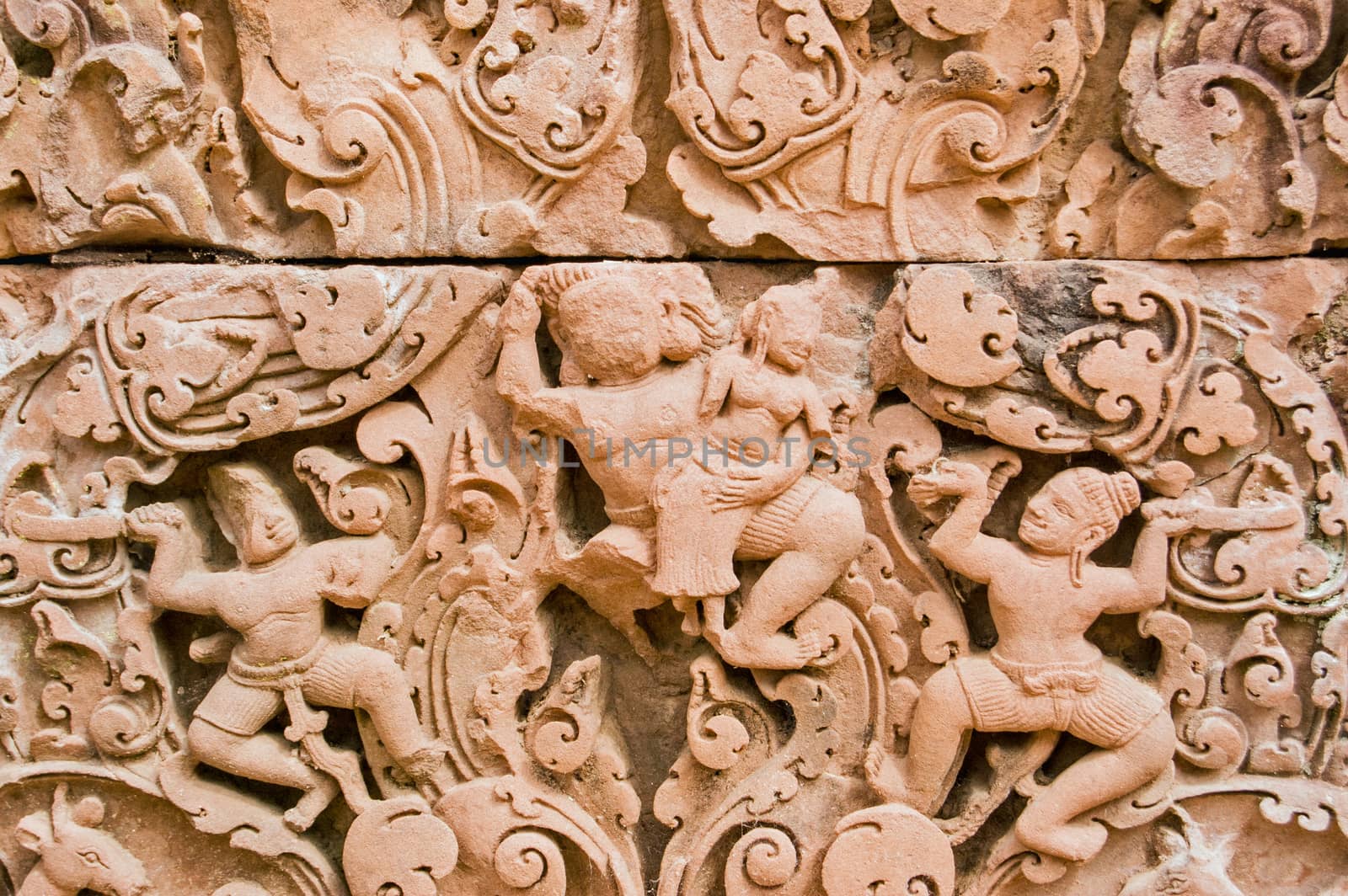 Ravan abducting Sita carving by BasPhoto