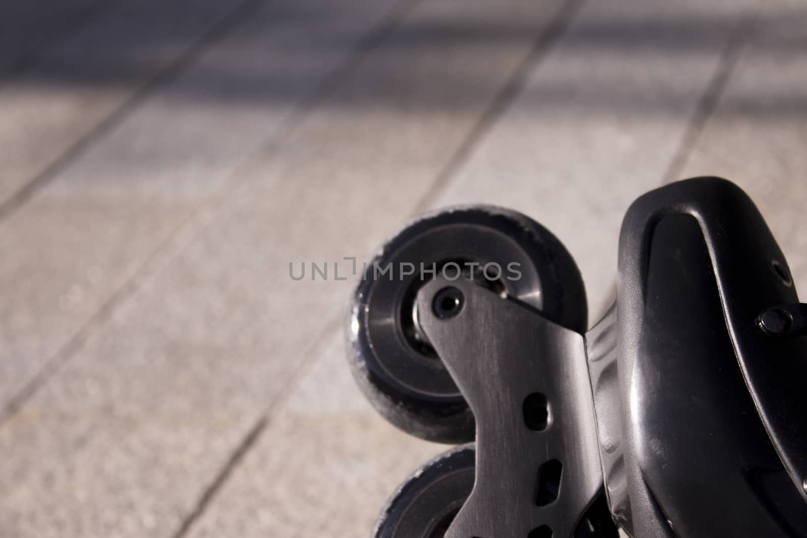 Black freestyle roller skates