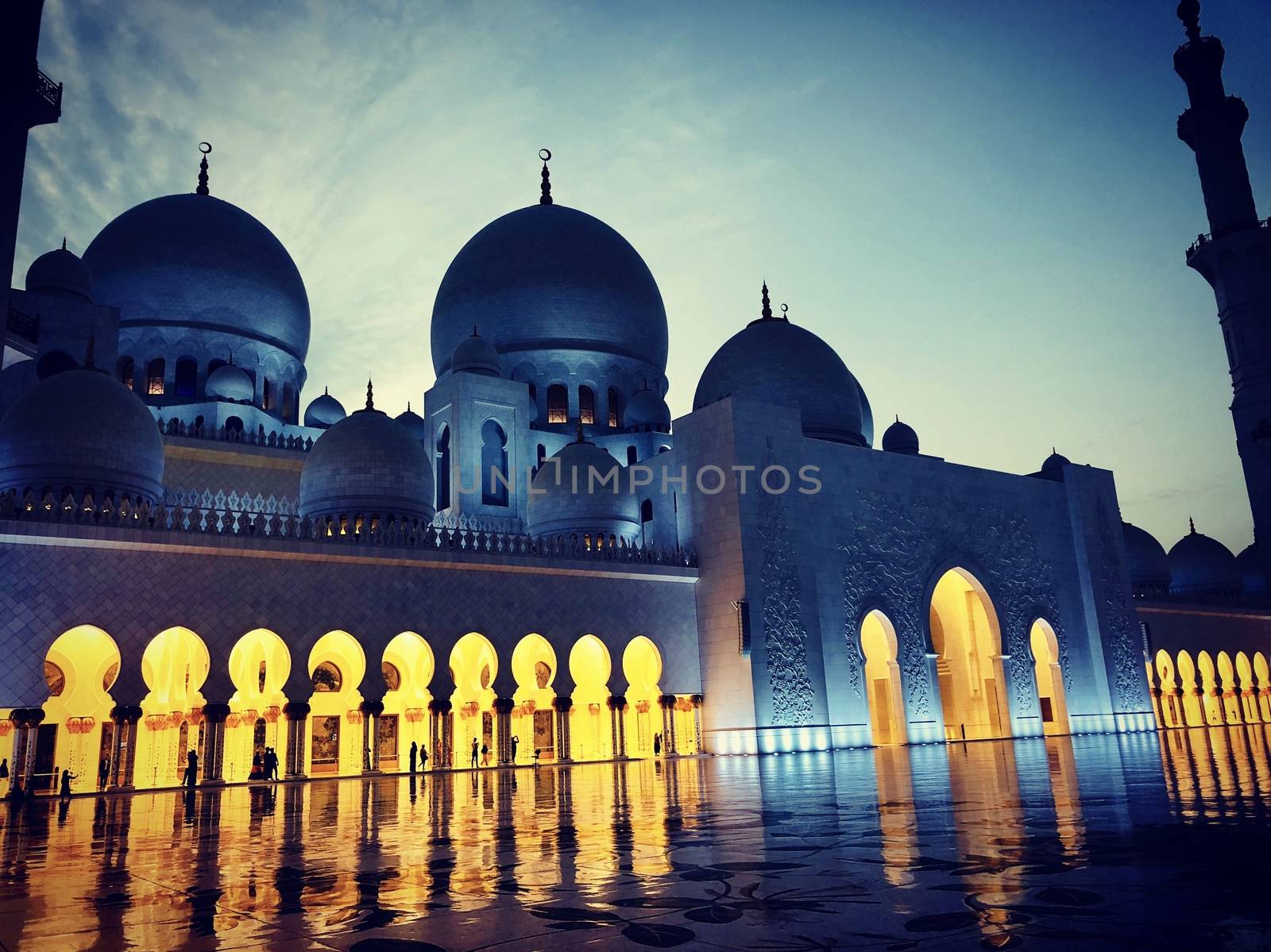 Amazing view of Sheikh zayed grand mosque at Dubai