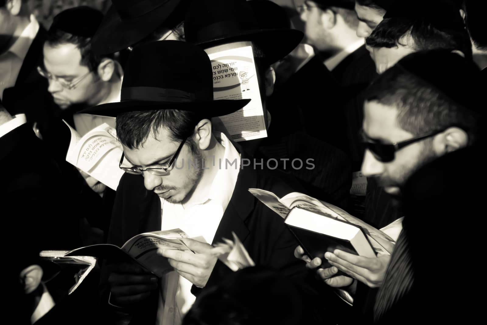 HAIFA, ISRAEL - APRIL 8: Prayers make sun blessing (Birkat Hachama) at sunrise, April 8, 2009 in Haifa, Israel. This Jewish tradition is performed once in 28 years