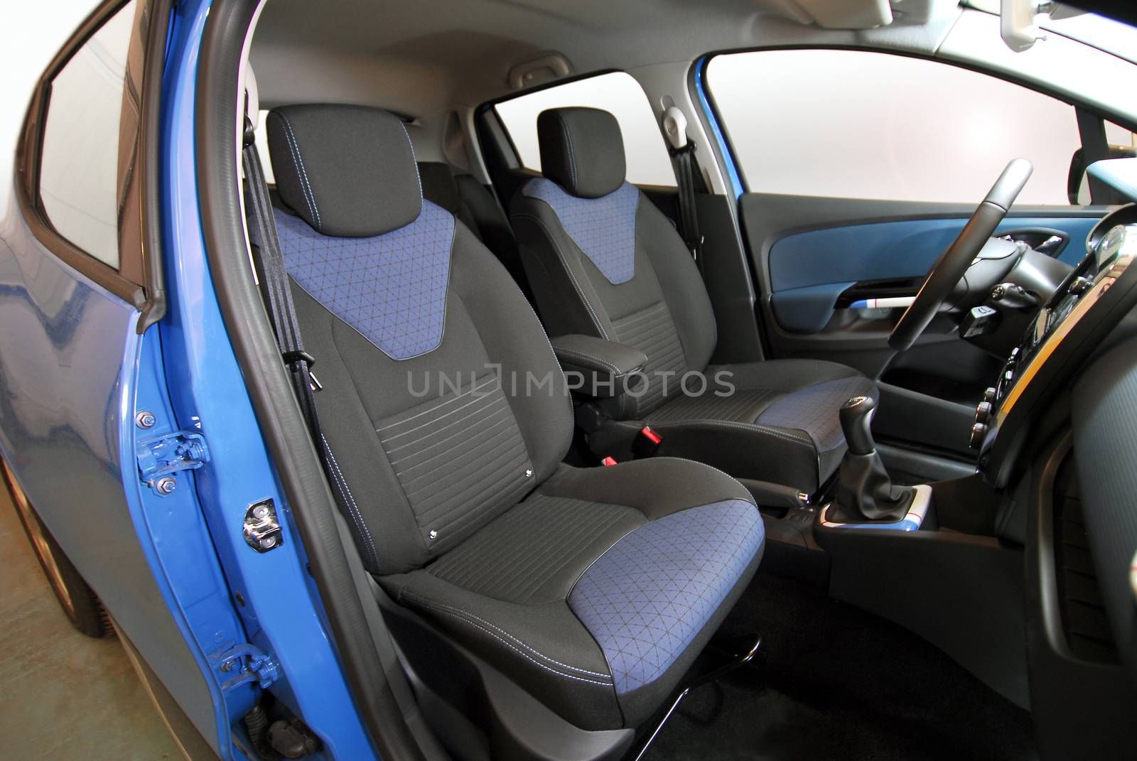 Front car seats by aselsa