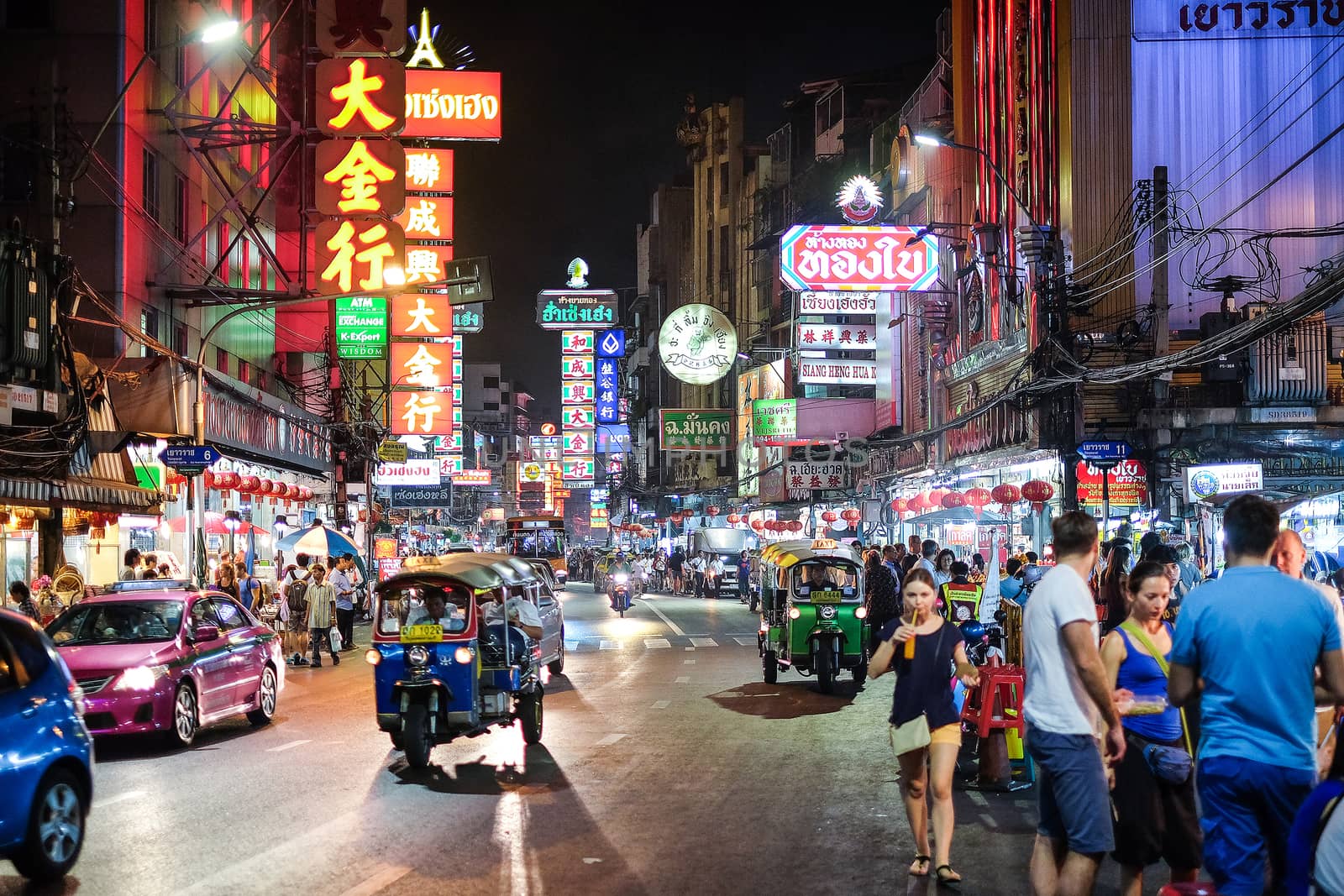 CHINATOWN, BANGKOK, THAILAND - 9 JANUARY, 2016: Cars and shops o by Surasak