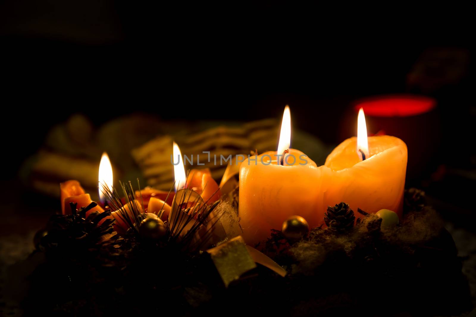 Christmas candles by Digoarpi