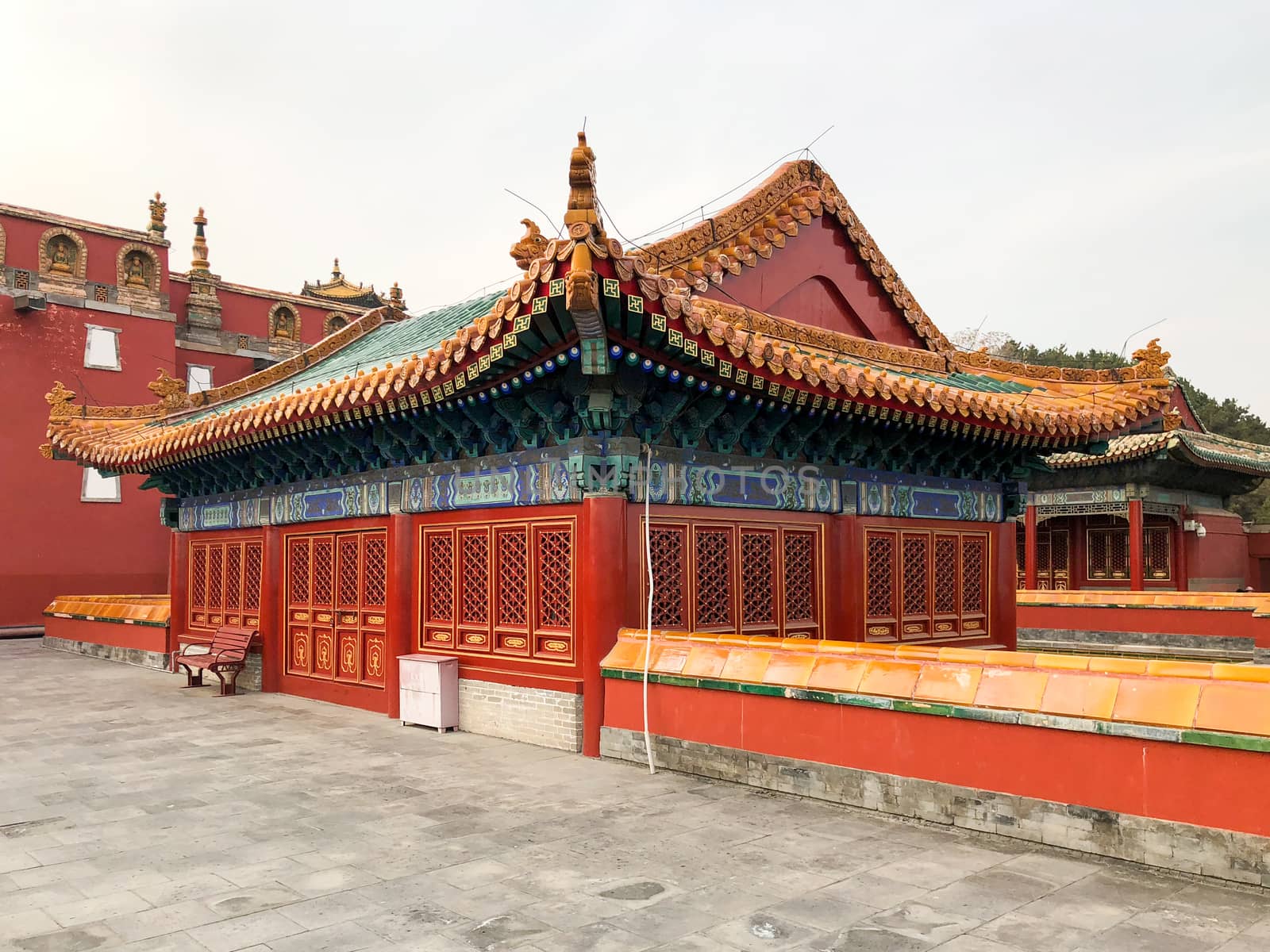 The Putuo Zongcheng Buddhist Temple, one of the Eight Outer Temples of Chengde, built between 1767 and 1771 and modeled after the Potala Palace of Tibet. Chengde Mountain Resort. China