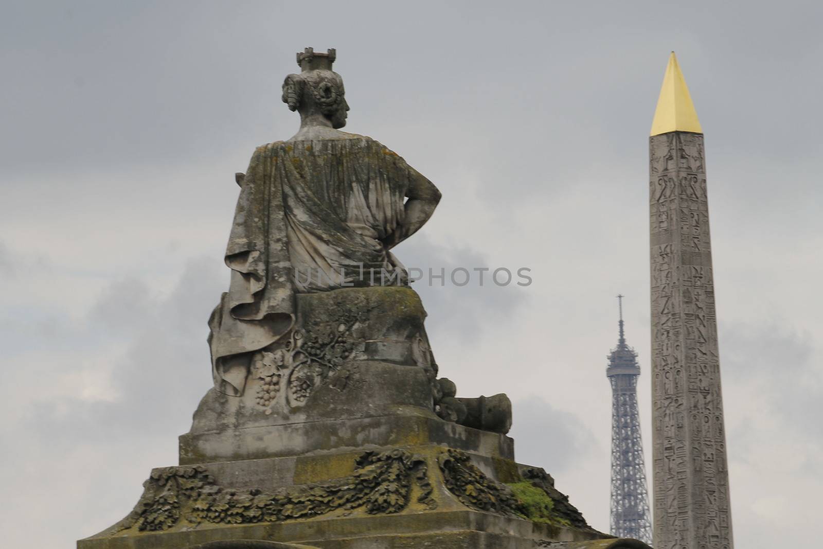 View of the Luxor Ancient Egyptian Obelisk at the centre of the Place de la Concorde in Paris, France. It was originally located at the entrance to Luxor Temple, in Egypt.