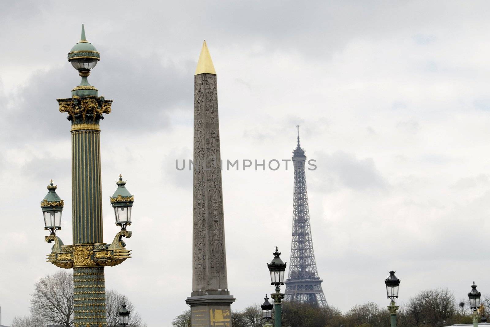 View of the Luxor Ancient Egyptian Obelisk at the centre of the Place de la Concorde in Paris, France. It was originally located at the entrance to Luxor Temple, in Egypt.