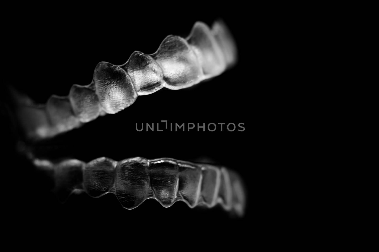Invisible dental teeth brackets tooth plastic braces por Gema Ib by GemaIbarra