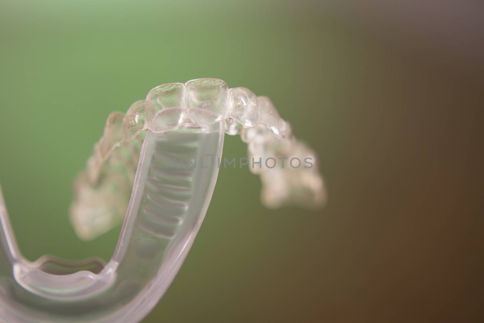 Vibrating dental device with invisible orthodontics by GemaIbarra