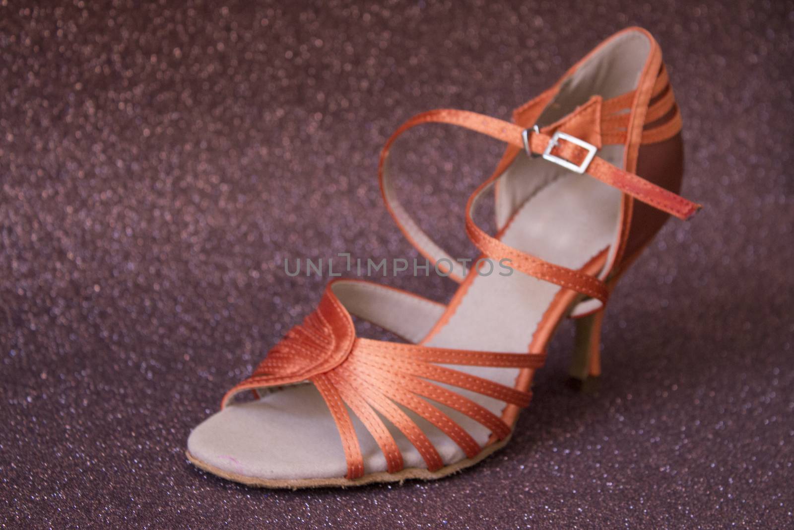 Women sandal heel to dance by GemaIbarra