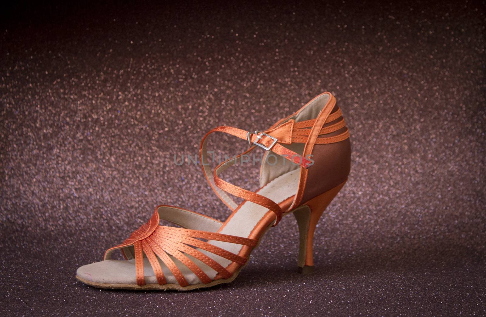 Women sandal heel to dance by GemaIbarra