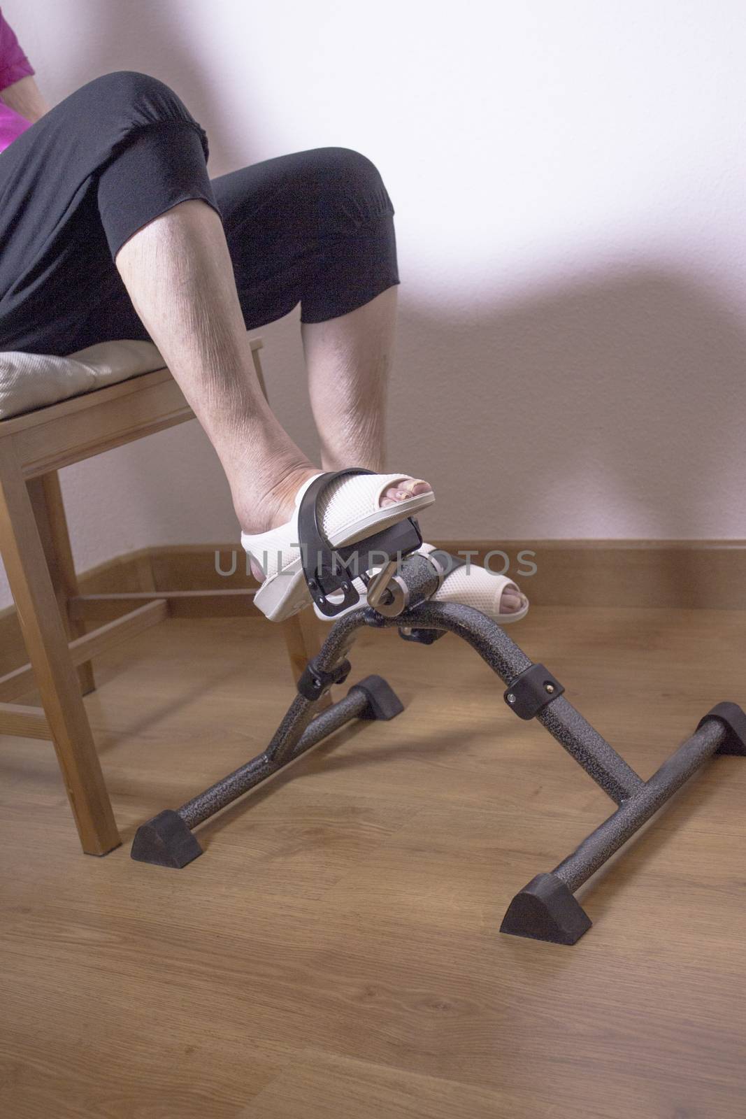 Exercises for older people with bicycles