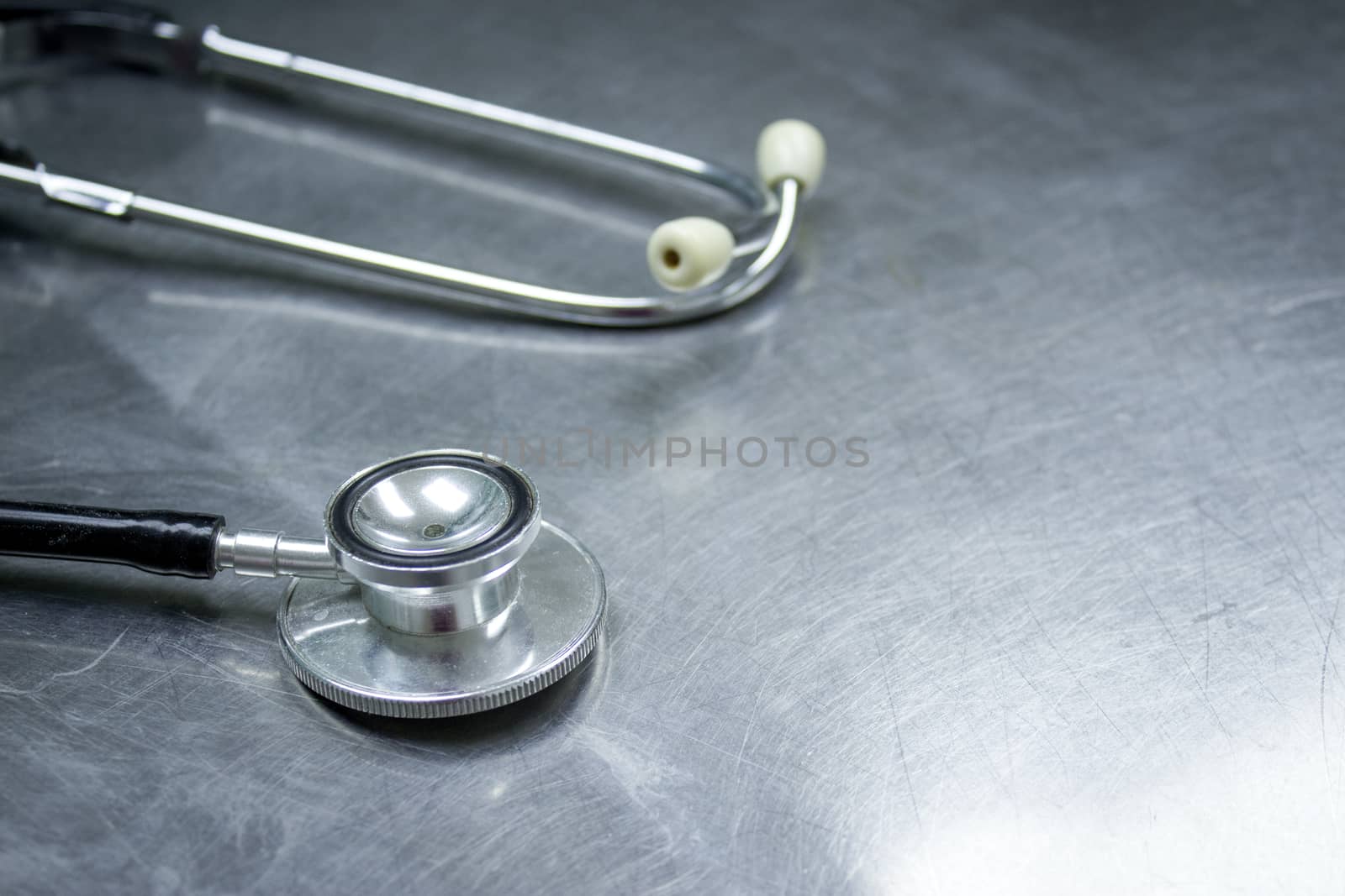 Stethoscope in the doctors office by GemaIbarra