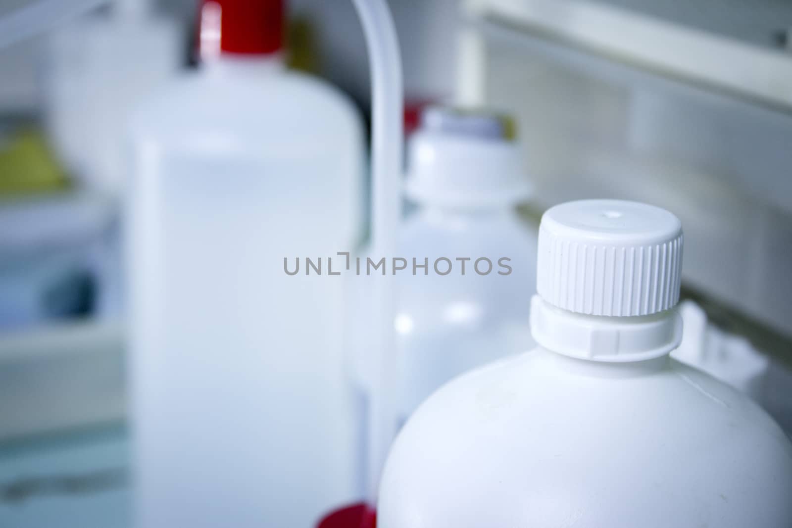 Disinfectant liquids for use in surgical operations