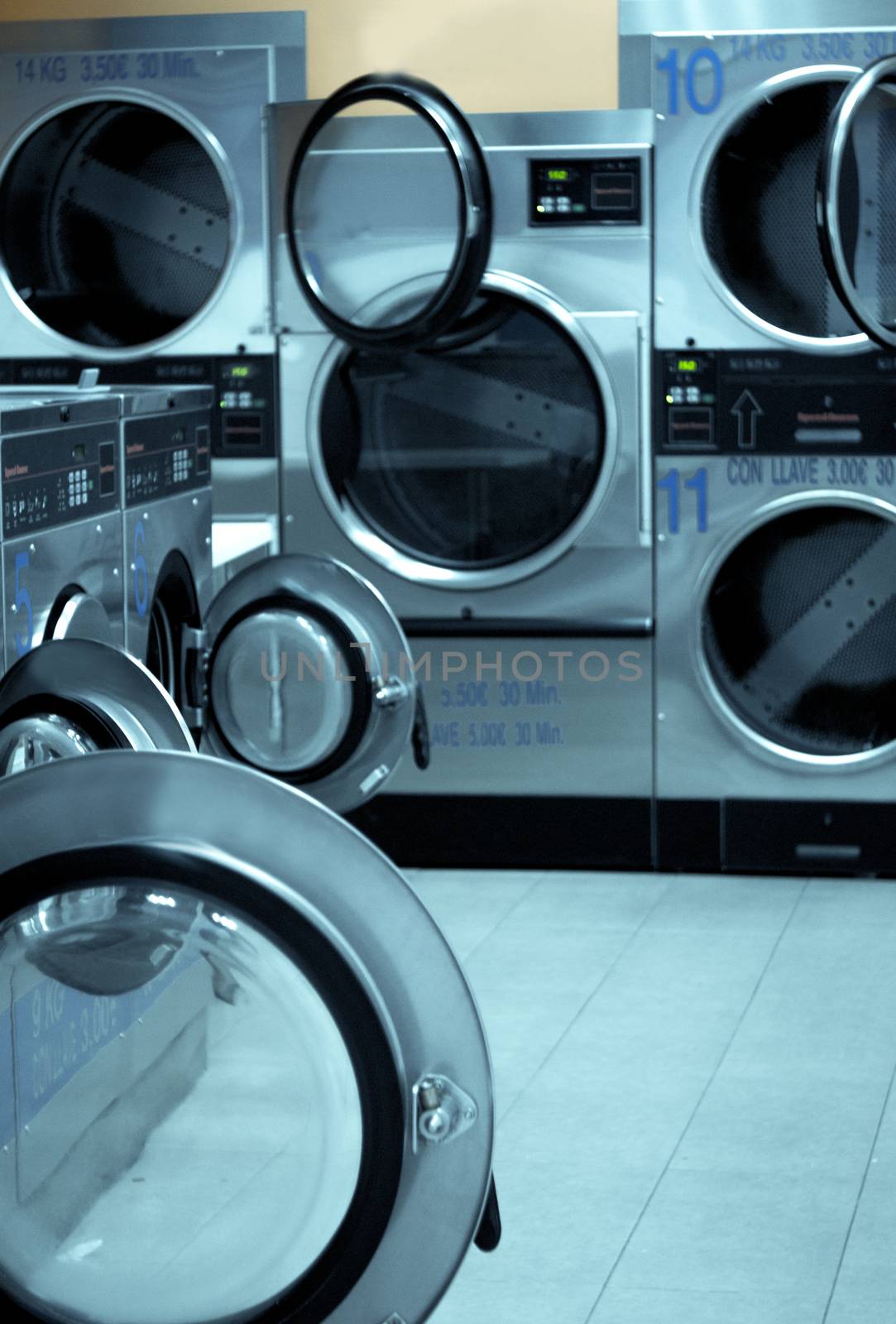 Industrial public laundry. No people