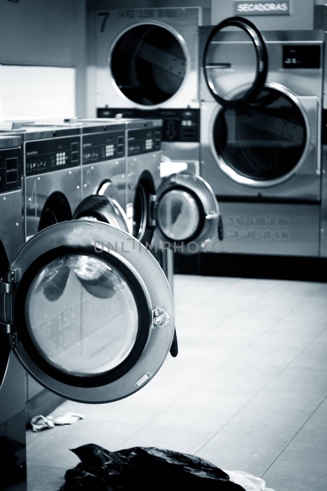 Industrial public laundry. No people