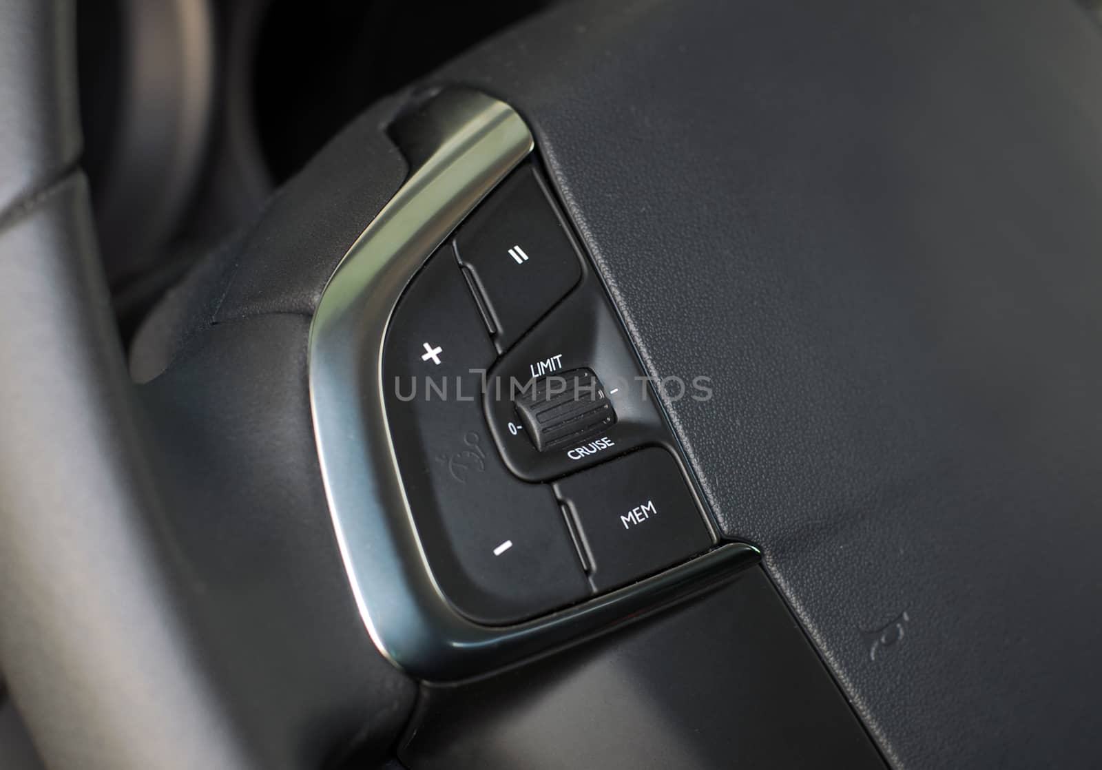 cruise control button which is located on the wheel