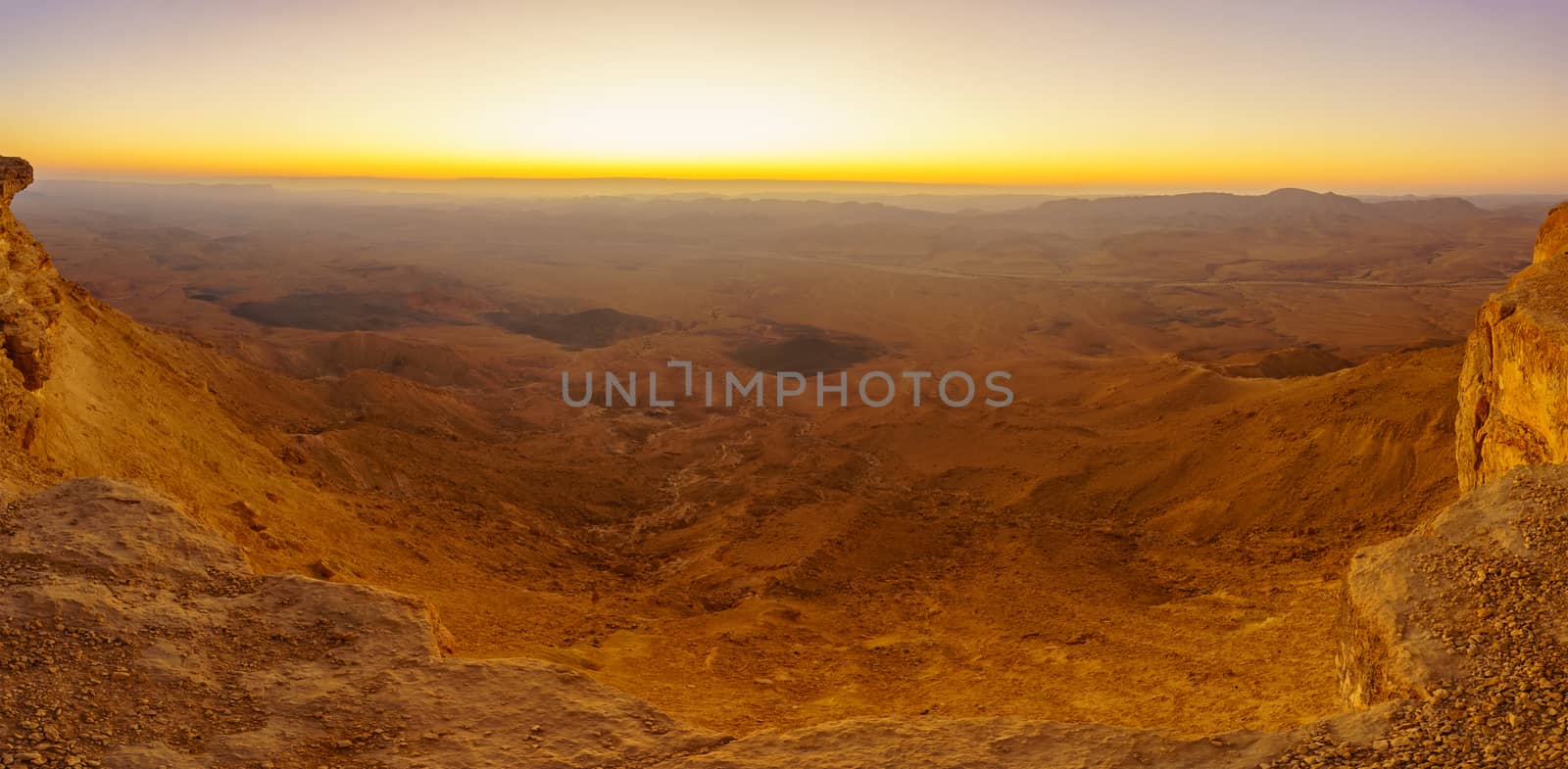 Panoramic sunrise view of Makhtesh (crater) Ramon by RnDmS