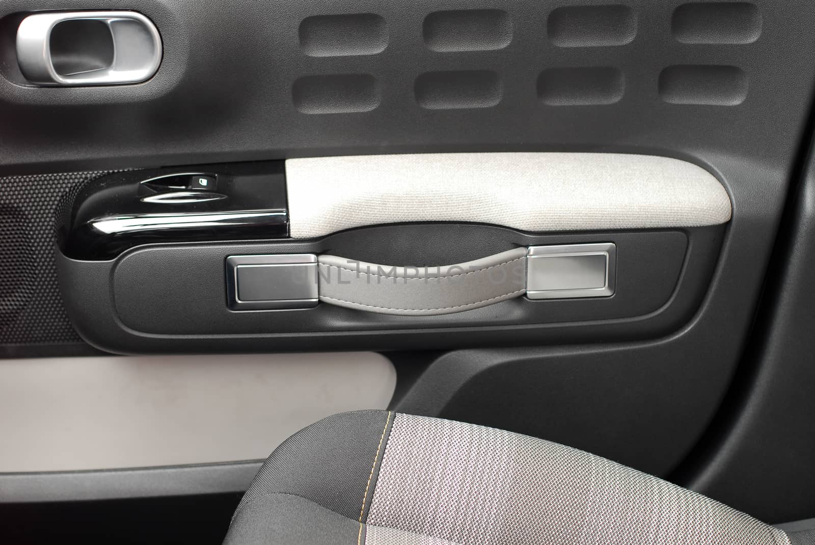 car door handles in modern passenger car