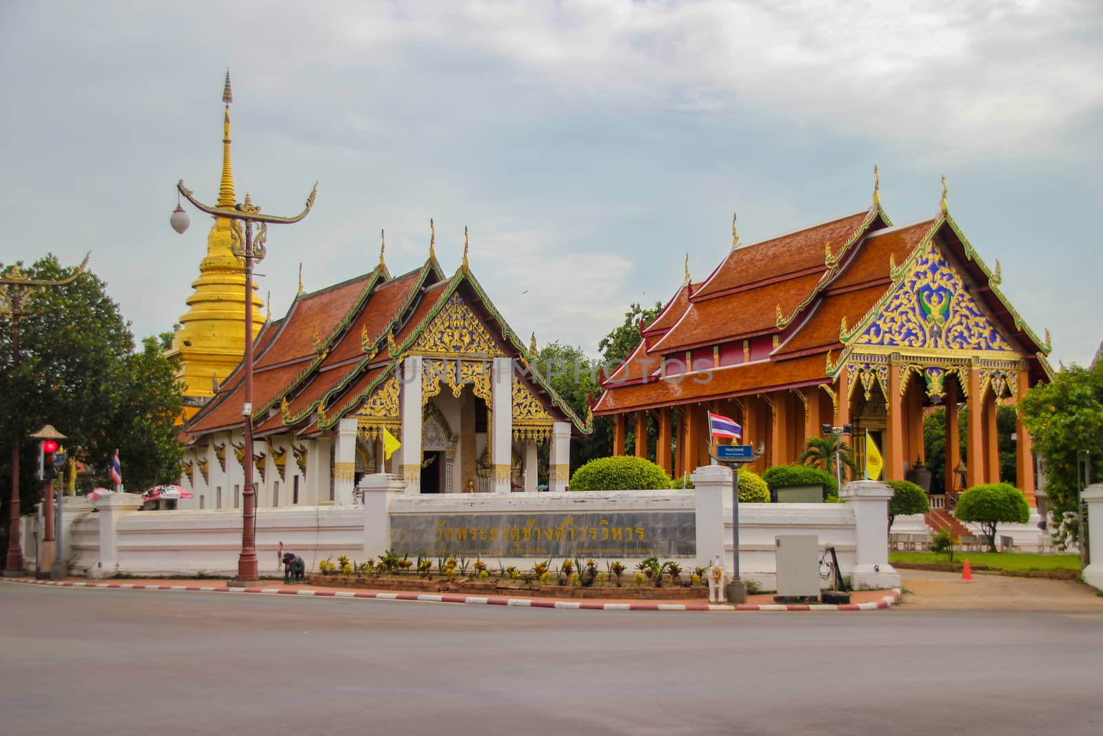 Wat phra that chang kham,NAN,THAILAND by suthipong