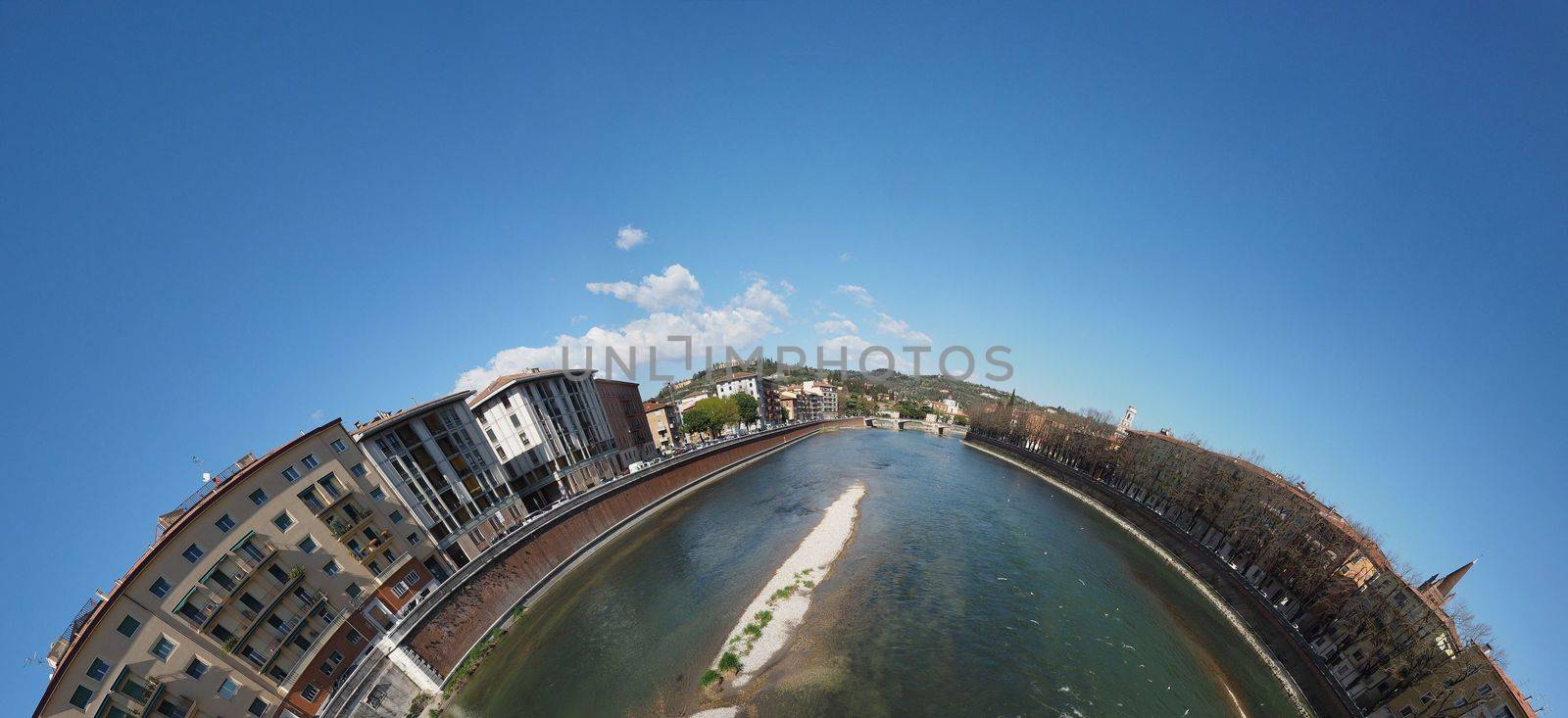 View of the city of Verona by claudiodivizia