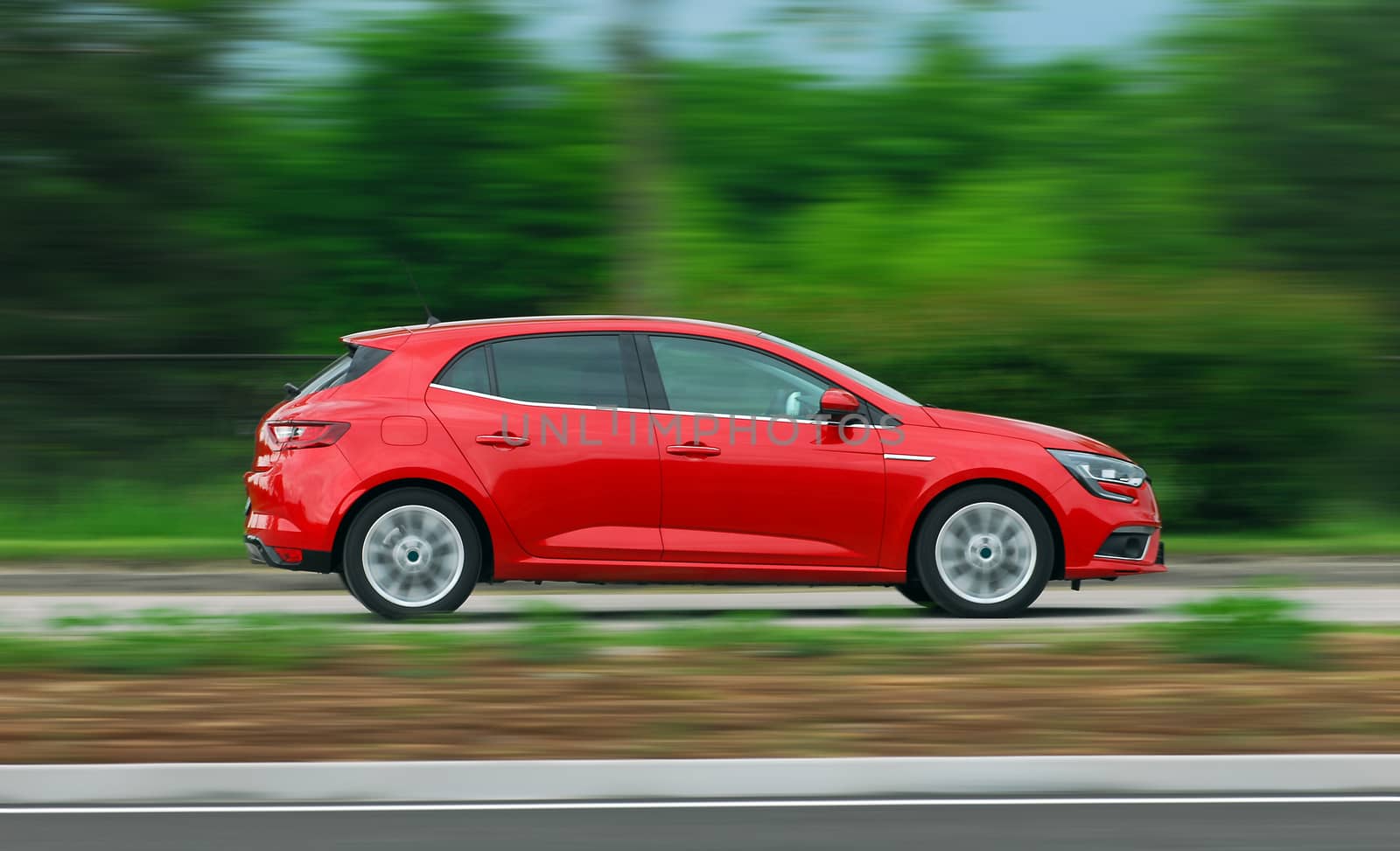 car photographed at high speeds