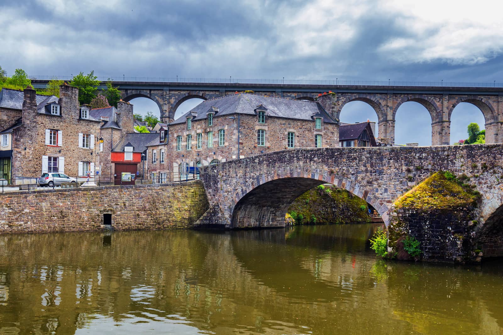 The picturesque medieval port of Dinan on the Rance Estuary, Brittany (Bretagne), France