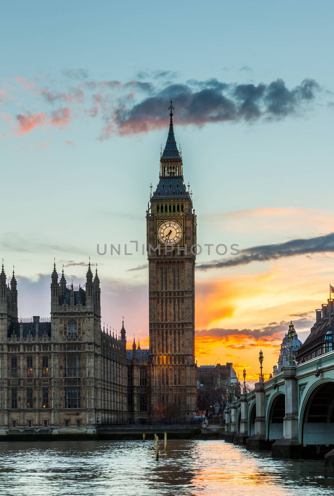 Big Ben and Houses of parliament, London, UK