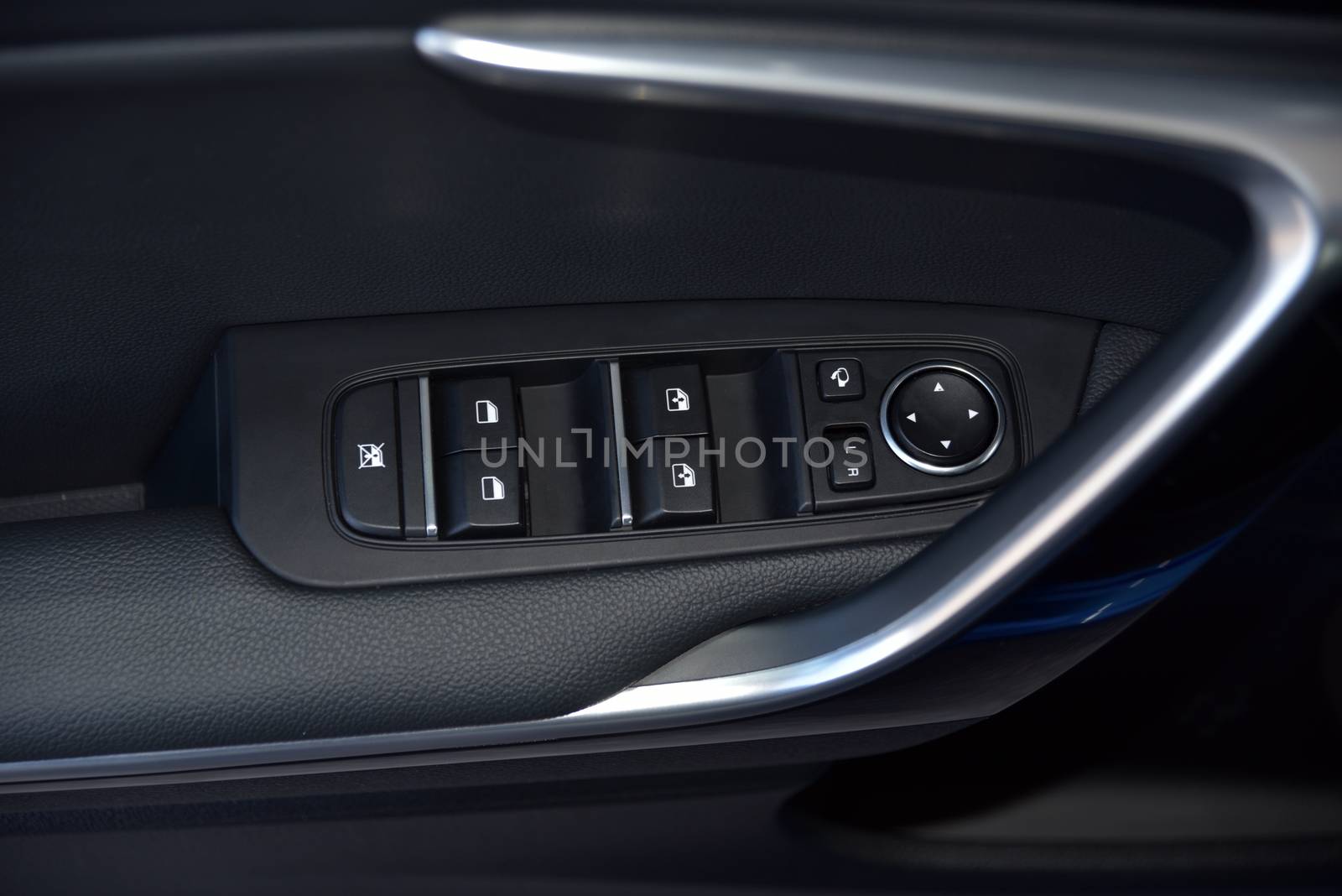 side mirror switch control, window control, central locking and car door handles by aselsa