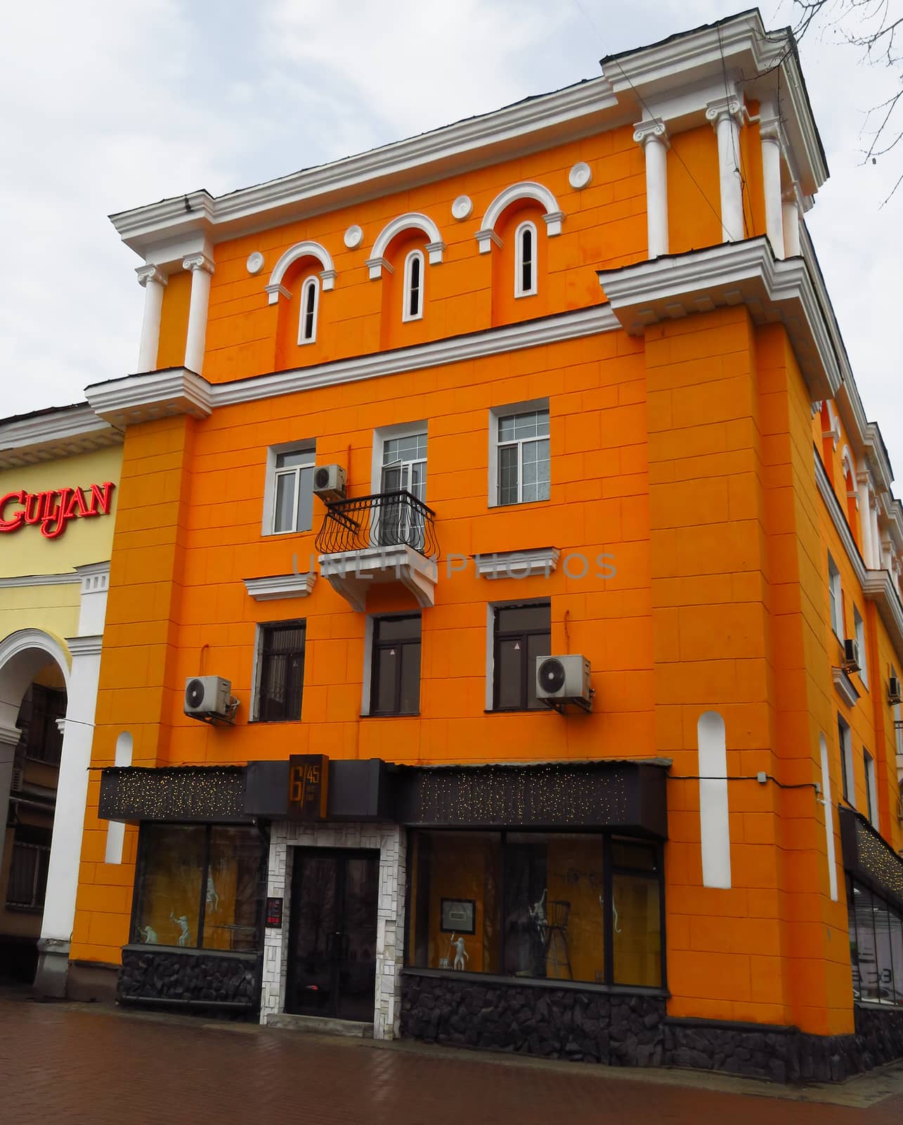 ALMATY, KAZAKHSTAN - MARCH 27, 2017: Old building on the Panphilov Street in Almaty, Kazakhstan.

Almaty, Kazakhstan - March 27, 2017: Old building on the Panphilov Street in Almaty, Kazakhstan.