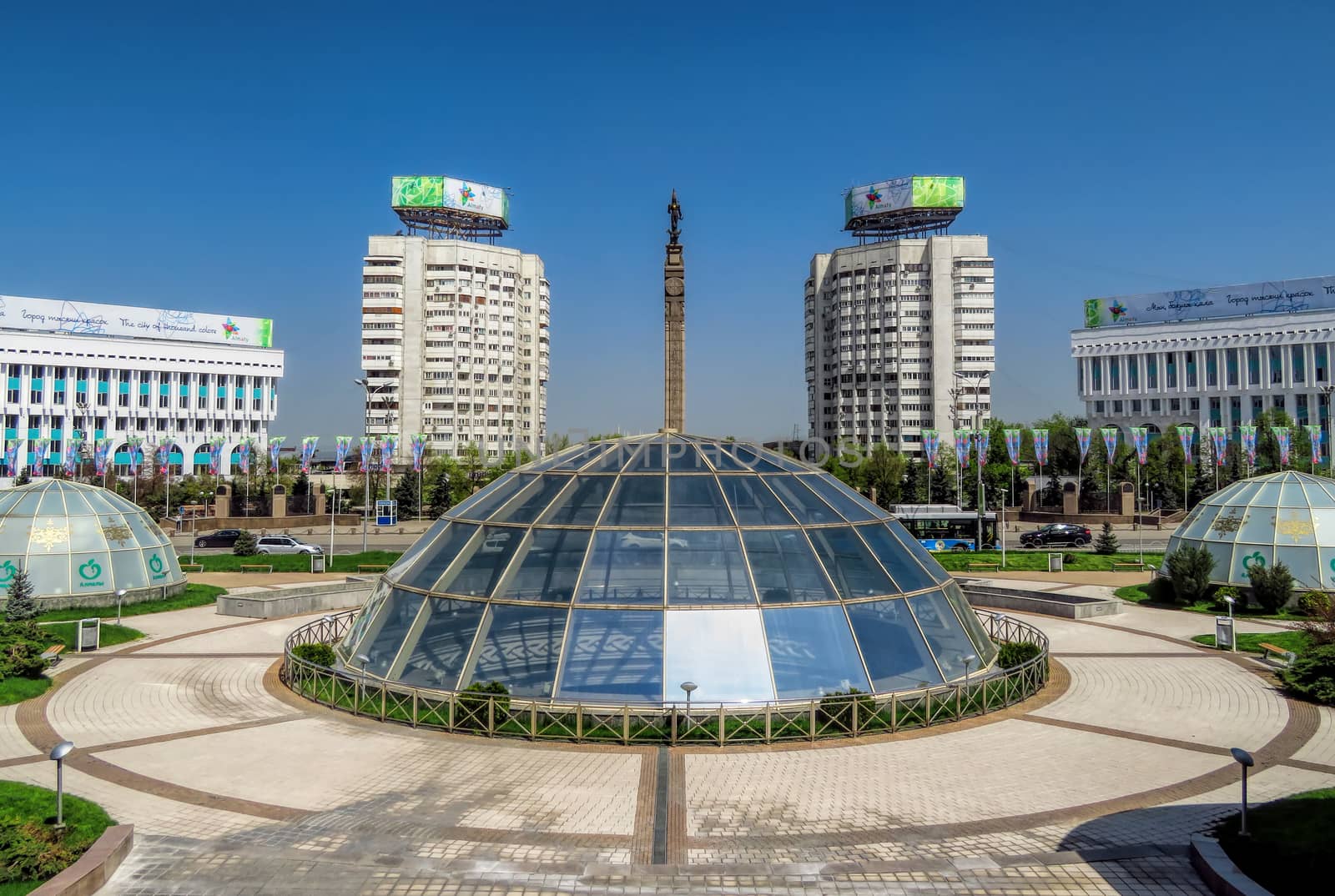 ALMATY, KAZAKHSTAN - APRIL 26, 2017: The Republic Square and Monument of Independence of Kazakhstan. Monument was inaugurated on Republic Square December 16, 1996.

Almaty, Kazakhstan - April 26, 2017: The Republic Square and Monument of Independence of Kazakhstan. Monument was inaugurated on Republic Square December 16, 1996.