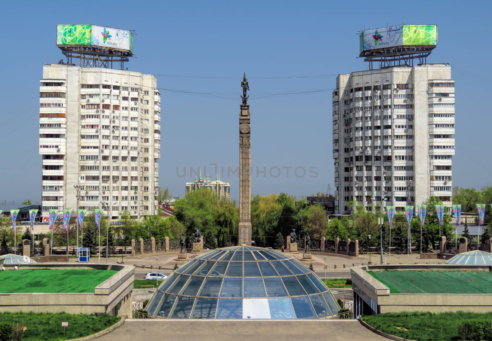 ALMATY, KAZAKHSTAN - APRIL 26, 2017: The Republic Square and Monument of Independence of Kazakhstan. Monument was inaugurated on Republic Square December 16, 1996.

Almaty, Kazakhstan - April 26, 2017: The Republic Square and Monument of Independence of Kazakhstan. Monument was inaugurated on Republic Square December 16, 1996.