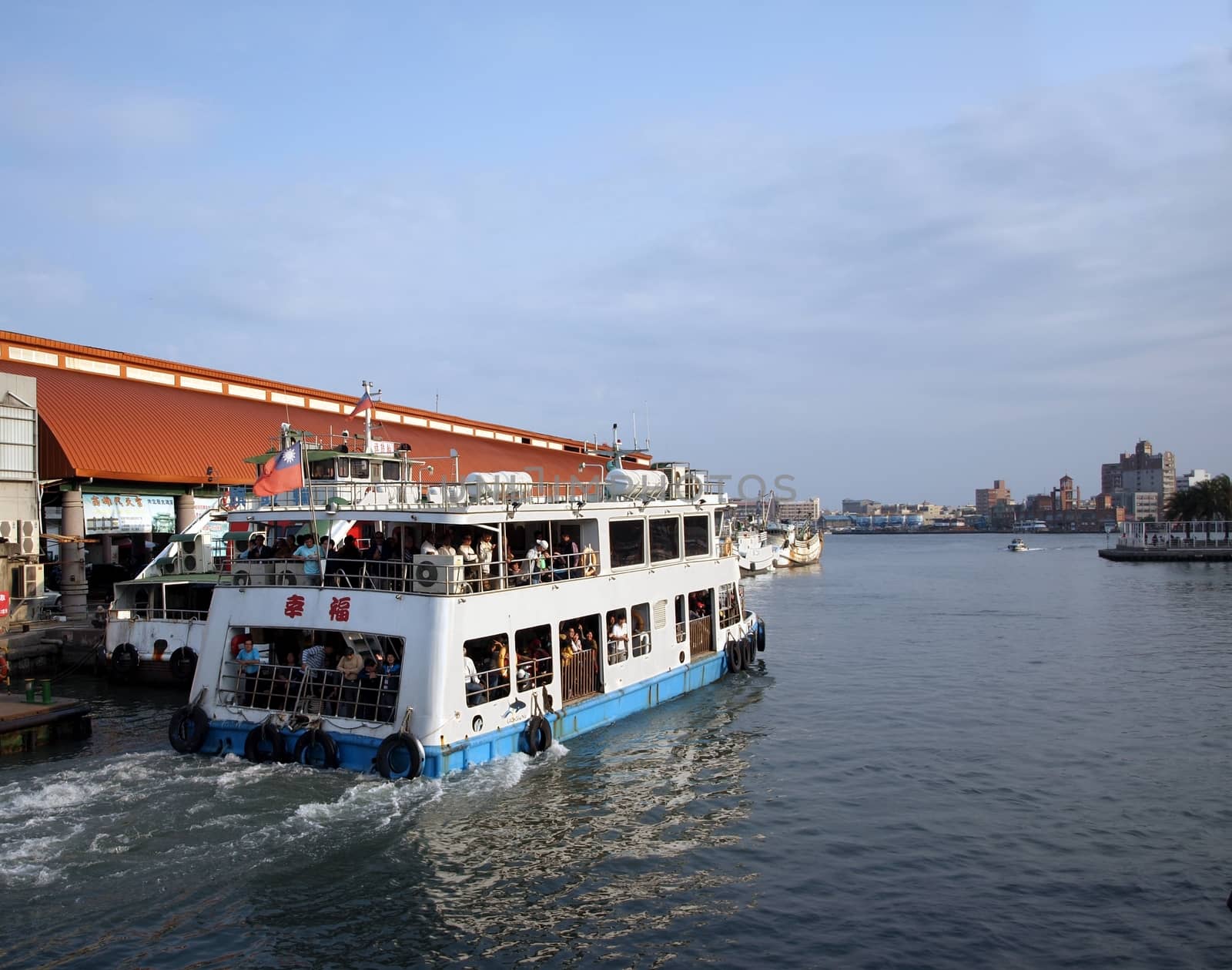 Kaohsiung Harbor Ferry Sails to Chijin Island by shiyali