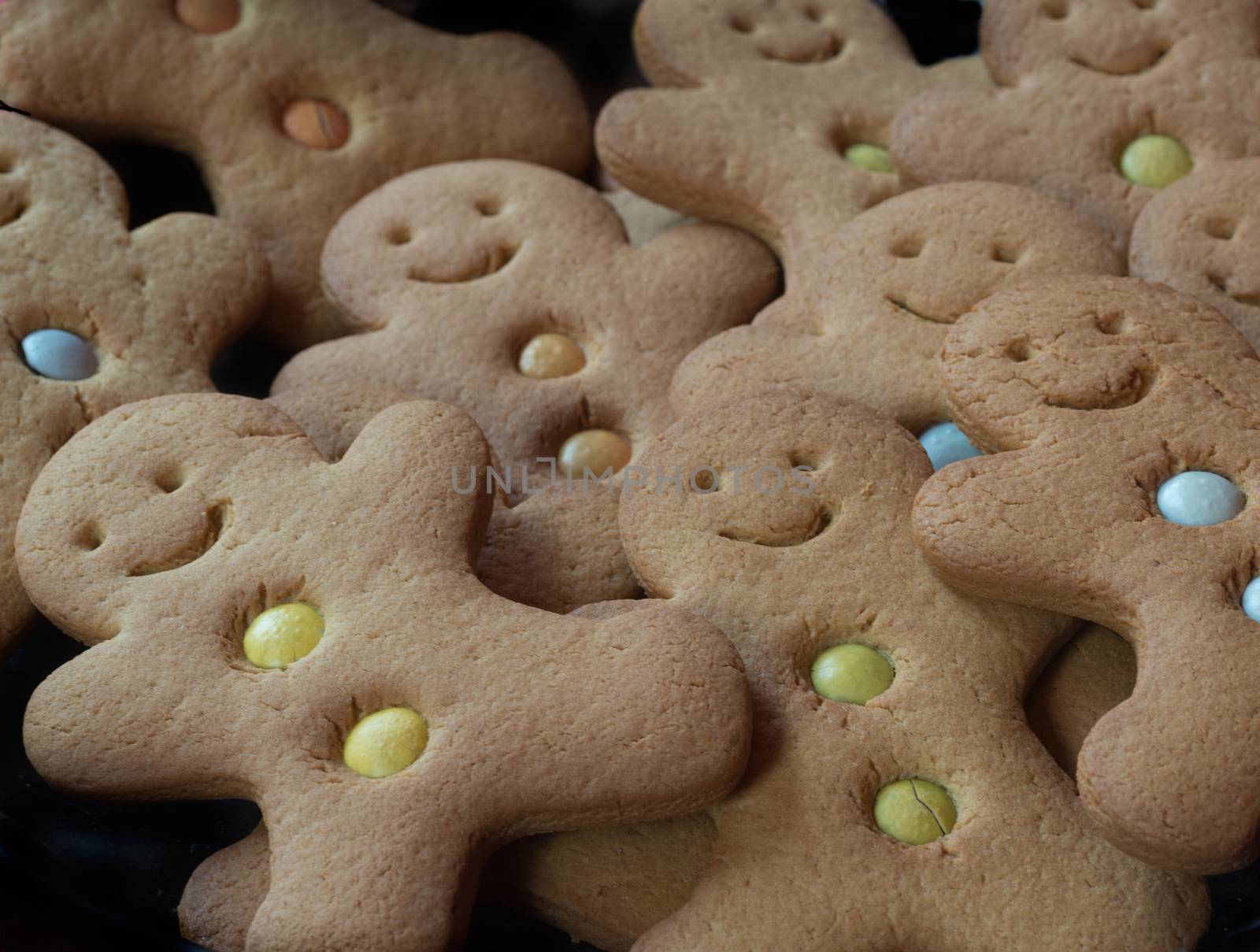 Gingerbread Men by TimAwe