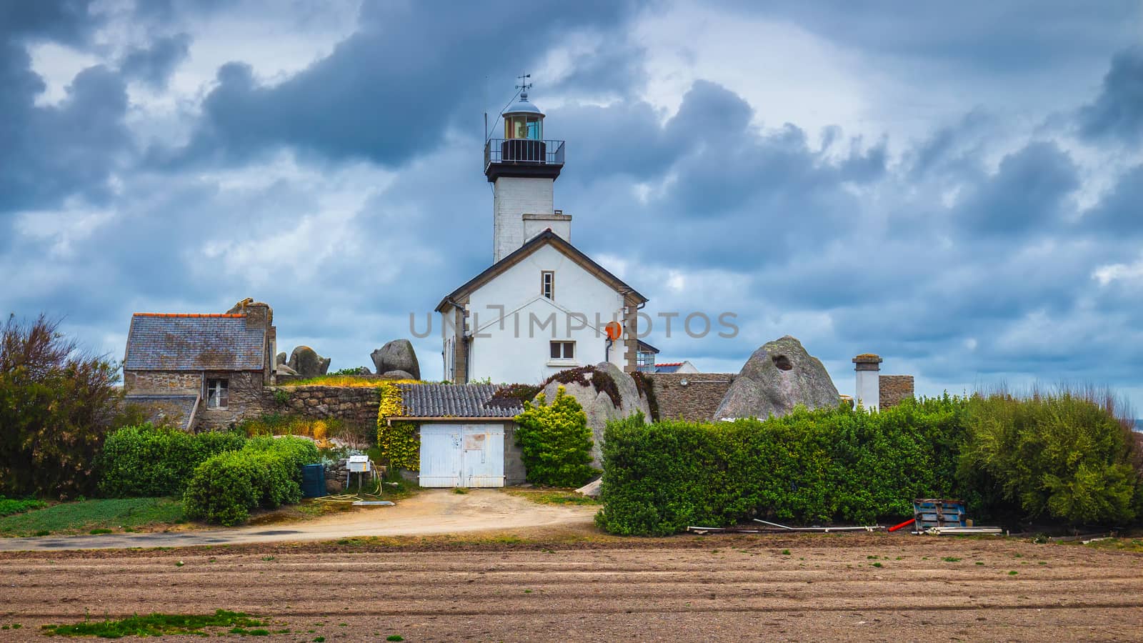 Pontusval lighthouse (Phare de Pontusval) at Brignogan-Plages, Finistere. Brittany (Bretagne), France