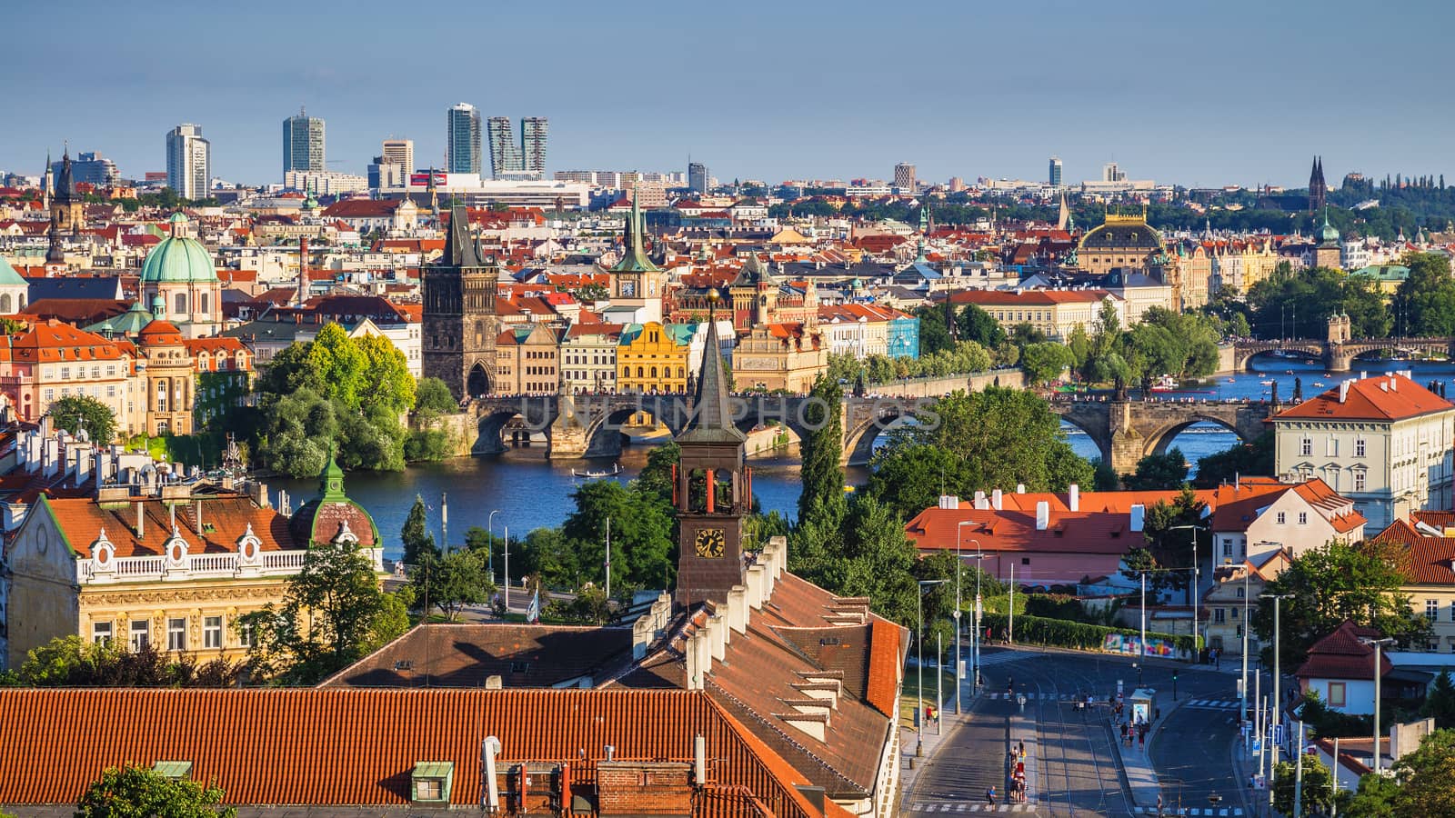 Charles Bridge (Karluv Most) and Lesser Town Tower, Prague, Czech Republic