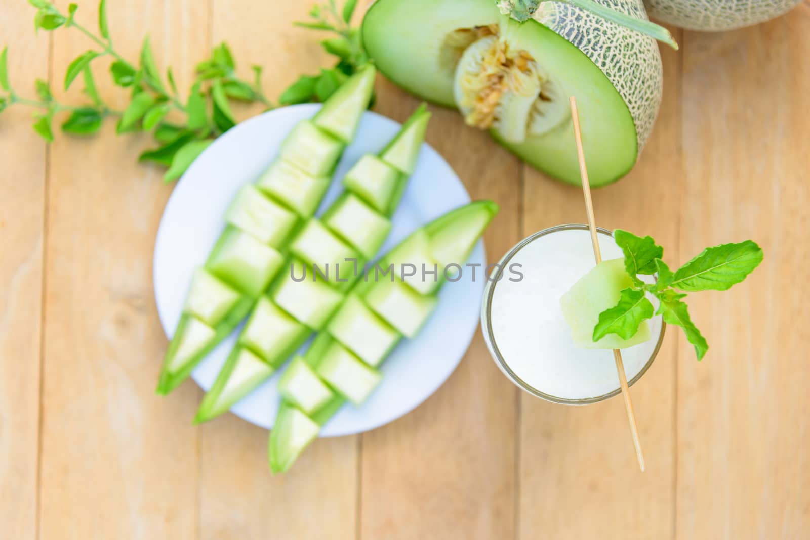 Milk melon Smoothie in glass by rukawajung