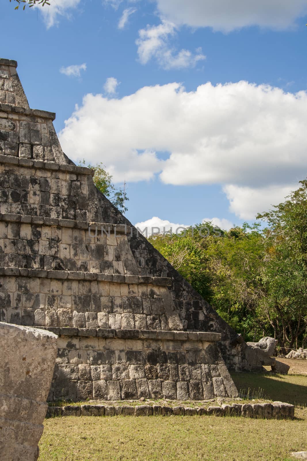 Ancient Mayan pyramid, Kukulcan Temple at Chichen Itza, Yucatan, Mexico by tanaonte
