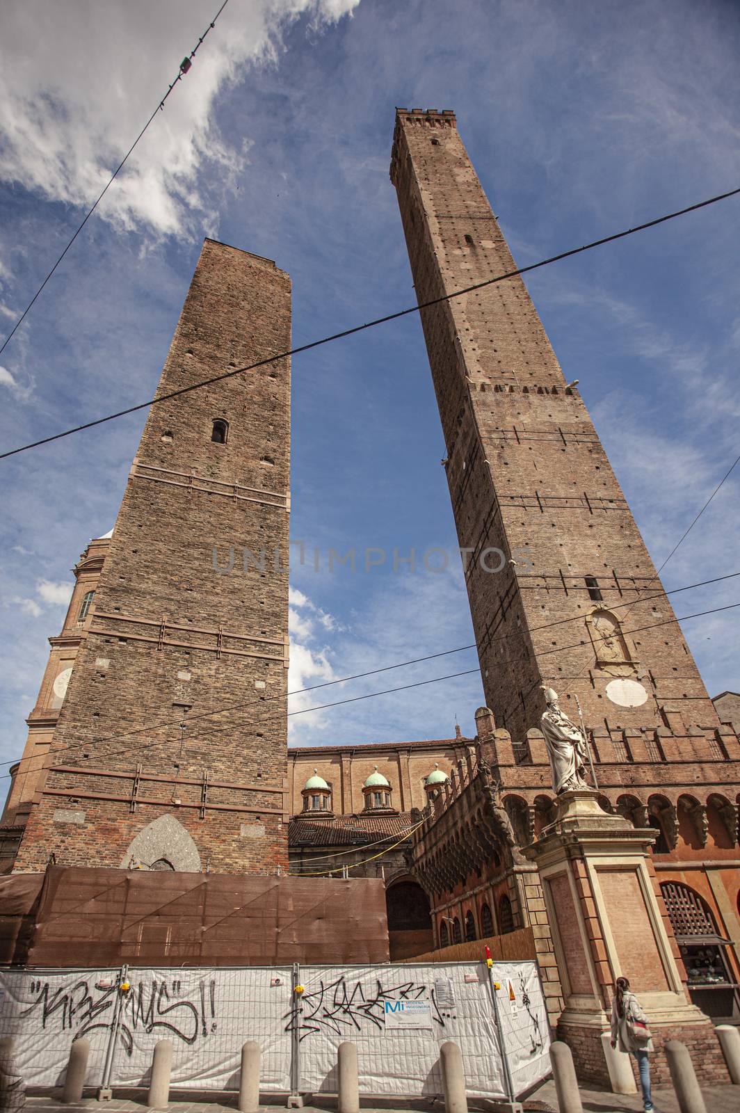Asinelli tower in Bologna, Italy 5 by pippocarlot