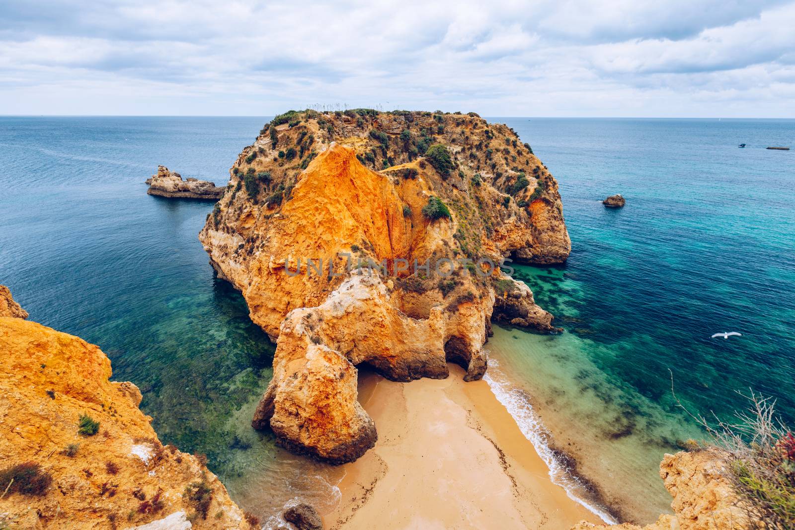 Joao de Arens beach (Praia João de Arens), Algarve, Portimao, Portugal. Remote beach, hidden beach, Praia da Ponta Joao de Arens, Portimao, Algarve, Portimao.