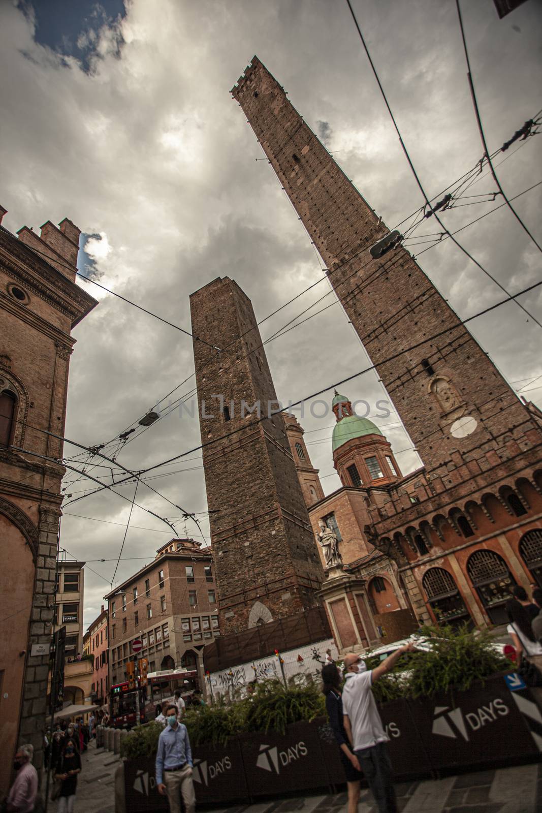 Asinelli tower in Bologna, Italy 8 by pippocarlot